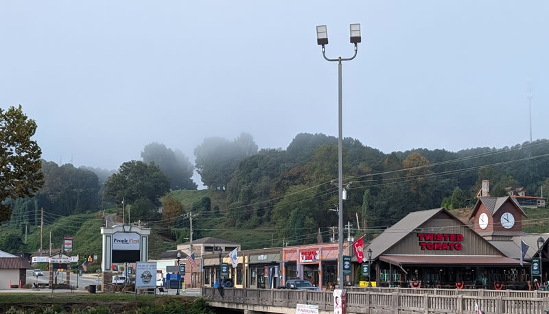 downtown mccaysville georgia on a foggy Fall morning with Twisted Tomato in the background