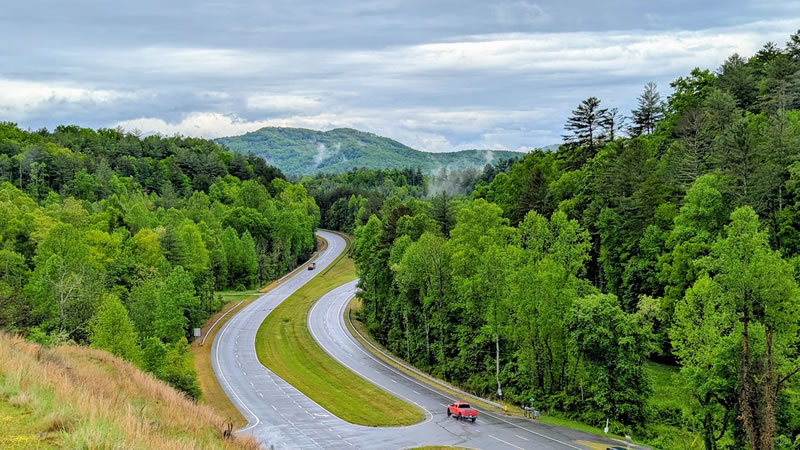 gorgeous mountain and highway view of the blue ridge mountains